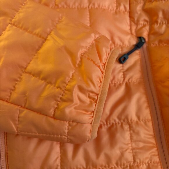 Patagonia Women's Nano Puff Jacket - Picture 3 of 5
